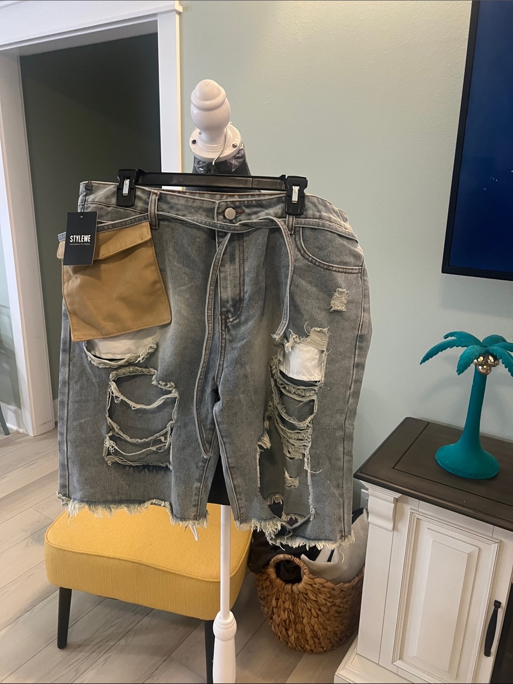 STYLEWE Distressed Jean Shorts with Tan Patch Pocket